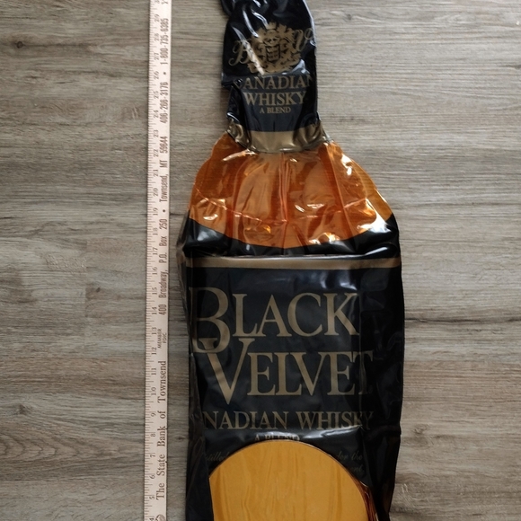 Black Velvet Inflatable Canadian Whiskey  advertising bottle. NWOT - Picture 3 of 10